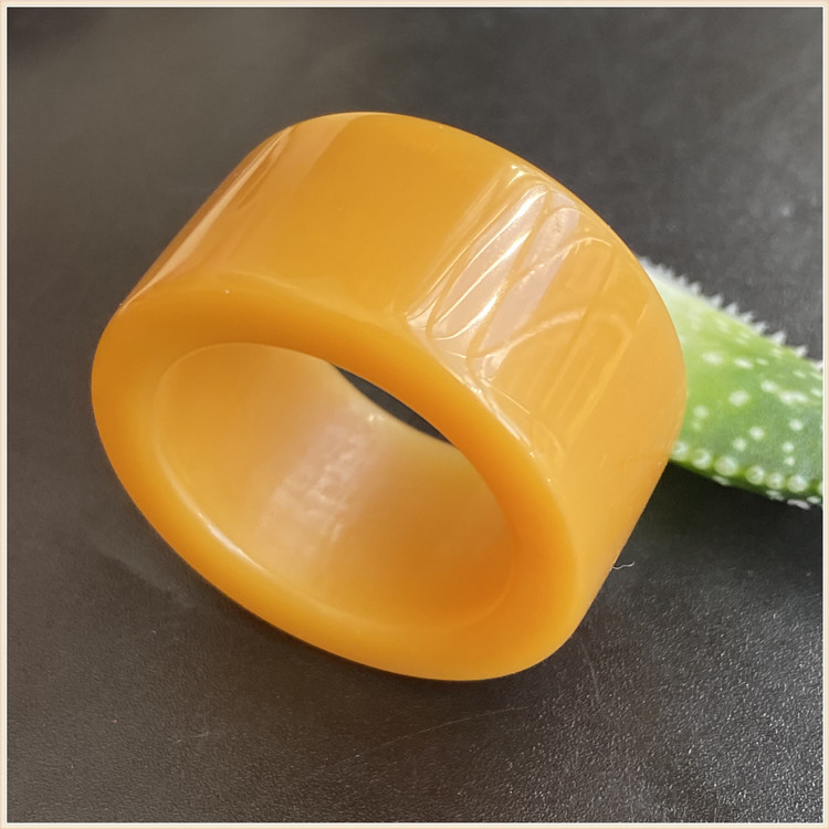 Huang Long Yuyan Yellow Yellow Wren Ring Yellow Chicken Yellow Emperor Huang Boutique Wear Collection