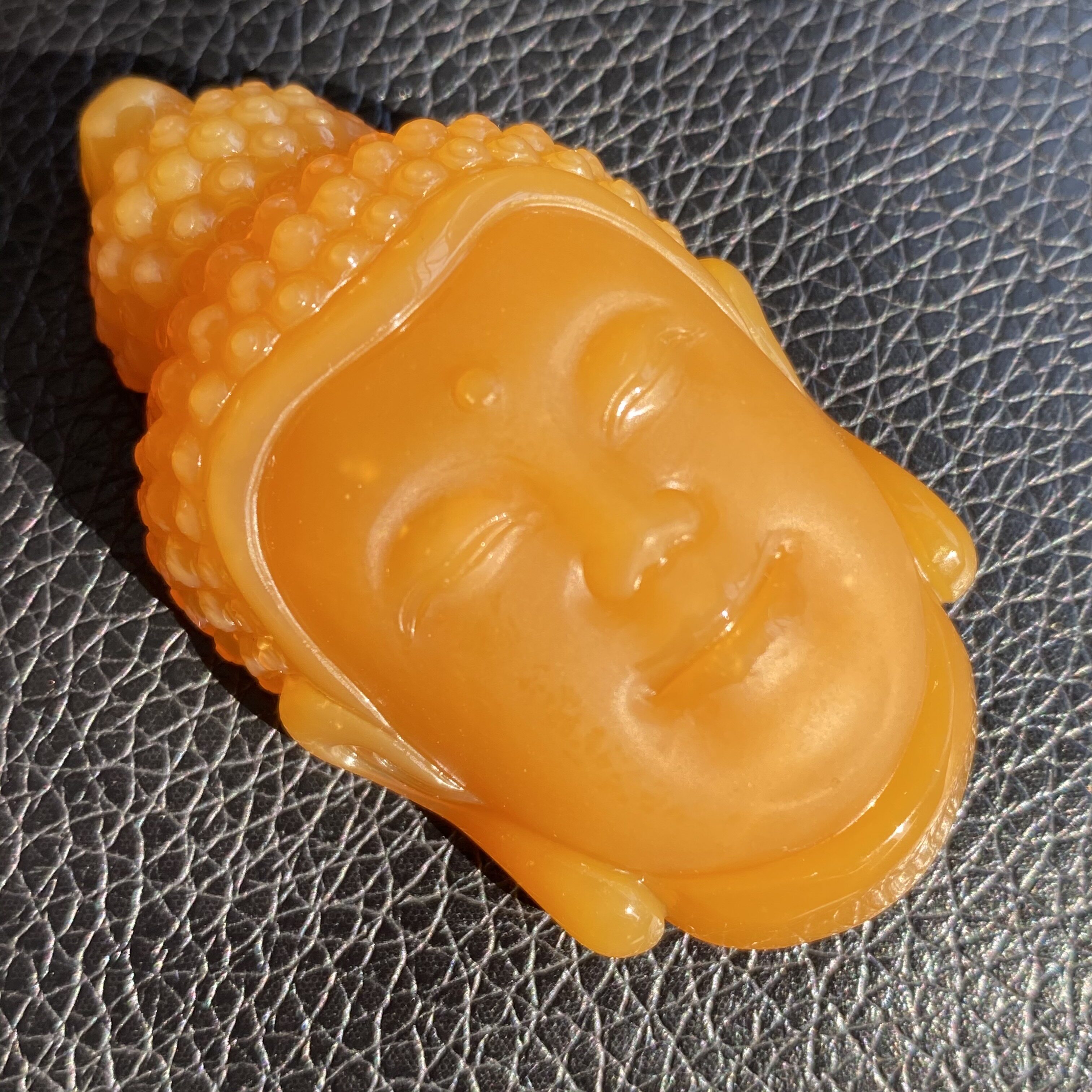 Myanmar's Yellow Dragon jade Burmese Yellow Jade Buddha's head pendant big day such as coming to Millover Pau Ping An object