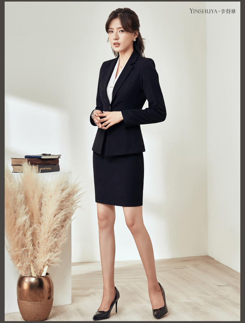 Tailleur femme - Ref 3242541 Image 12