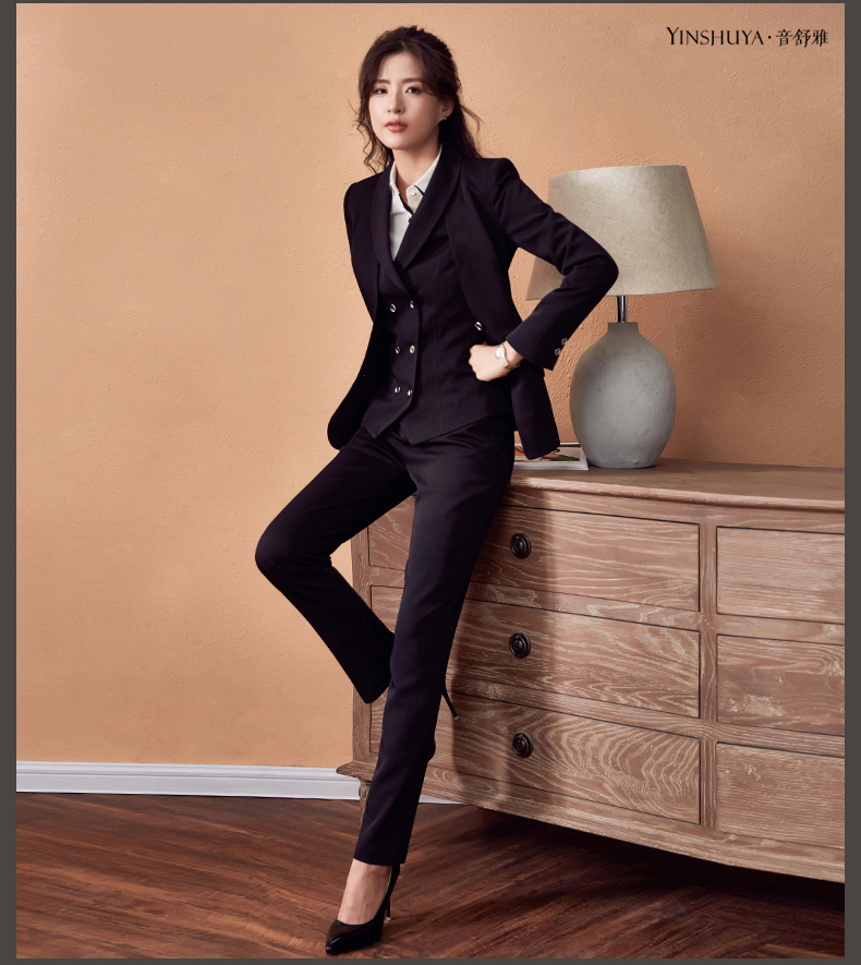 Tailleur femme - Ref 3245071 Image 13
