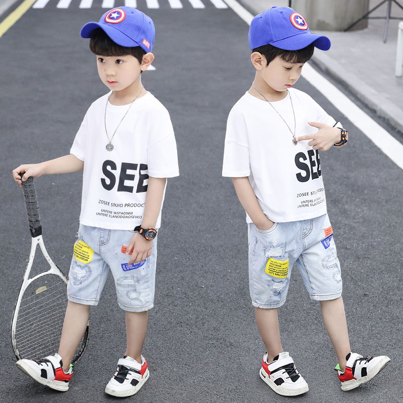 Bé trai Summer Outfit 2020 New Kids Handsome Và Stylish mùa hè ngắn tay áo mõm quần áo hai mảnh của trẻ em.