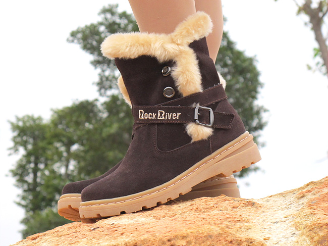 Defective suede plus hair women's boots mid-tube boots tendon bottom snow boots short boots warm shoes breakage clearance