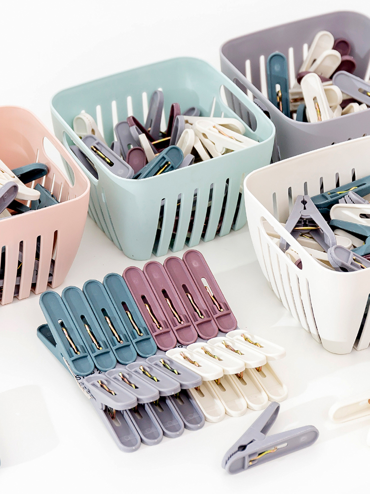 Household simple clothespin windproof clip Underwear socks clothespin hanger clip clothes plastic small clip 24 pieces