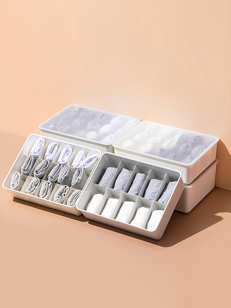 Underwear storage box Covered wardrobe Underwear underwear plastic finishing box Household bra socks grid finishing box