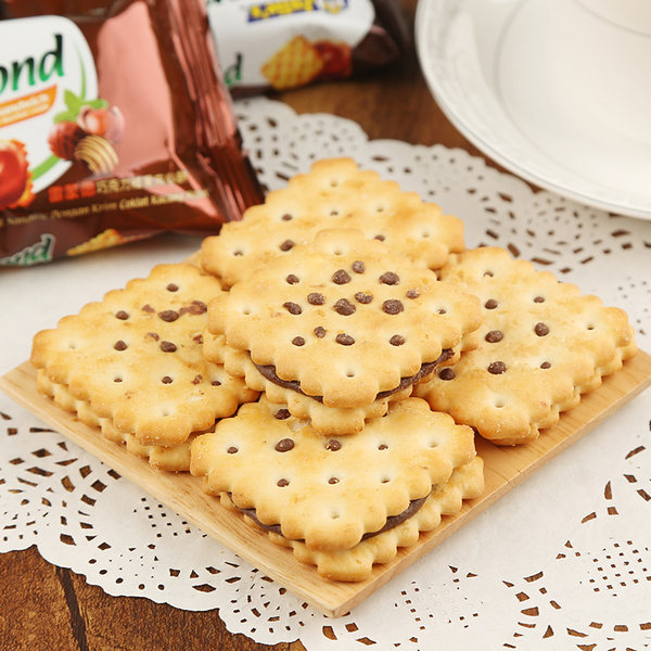 马来西亚进口 Julie’s 茱蒂丝 雷蒙德夹心饼干 216g*3袋 优惠券折后￥29.9包邮（￥39.9-10）2味可选