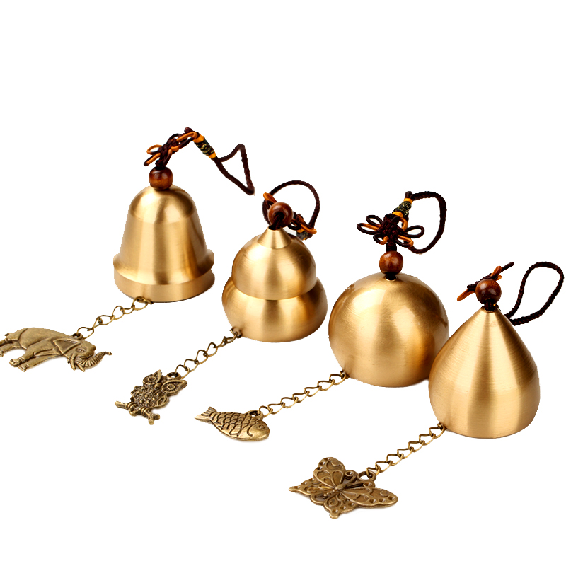 Alloy wind chime pendant small bell car pendant small copper bell living room decoration crisp door bell door reminder