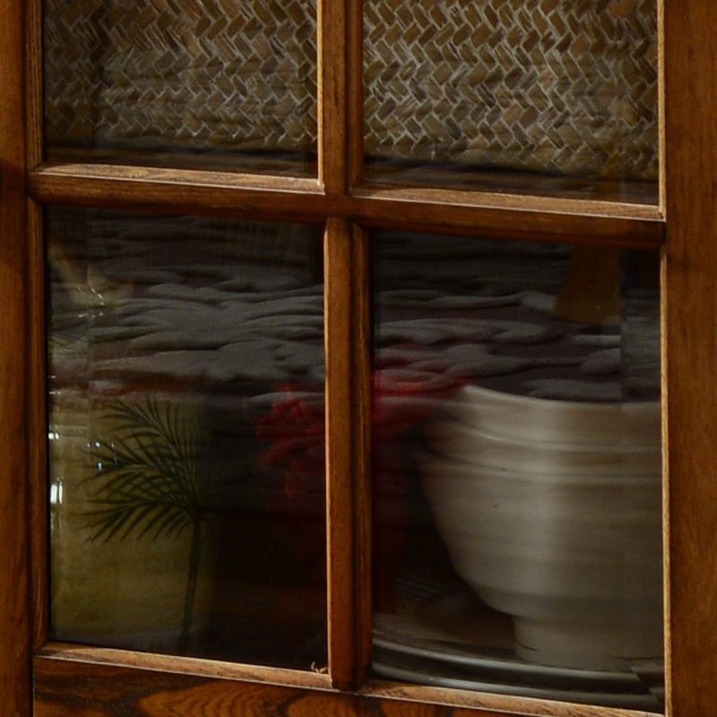 �����۶���ʽ���ʵľ�ƹ�LYY1011