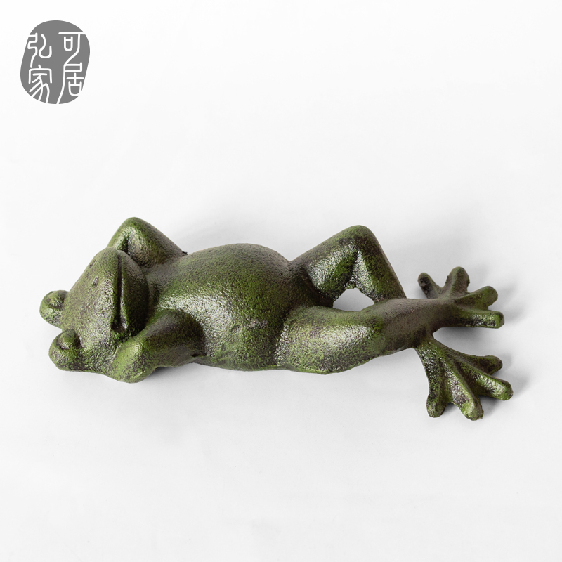 Courtyard cast iron frog Pastoral style decoration living room Home desktop creative animal small ornaments Patina pure handicrafts