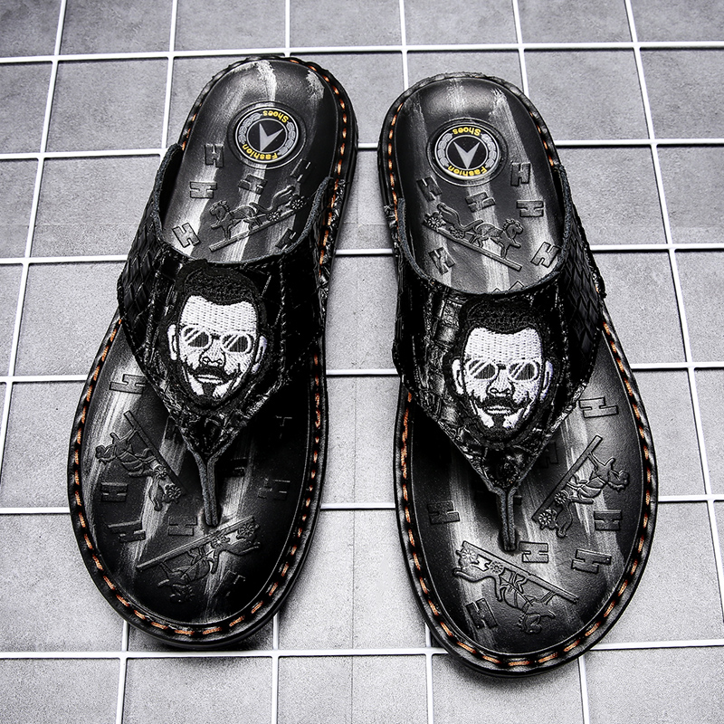 Flip-flops men's tide ins wear 2021 new summer personality slippers genuine leather men's sandals non-slip flip-flops