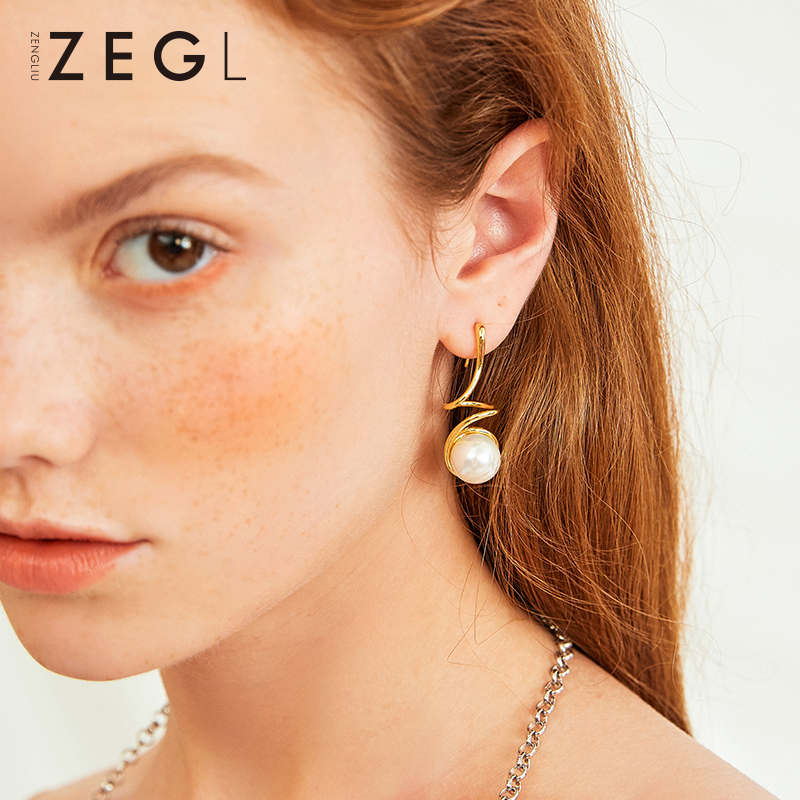 ZENGLIU design sense earrings female niche temperament Korean personality imitation pearl earrings wild French ins earrings