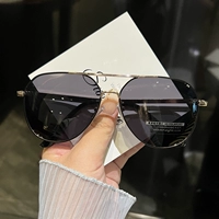 1107 Золотая рама черная поляризованная фотография