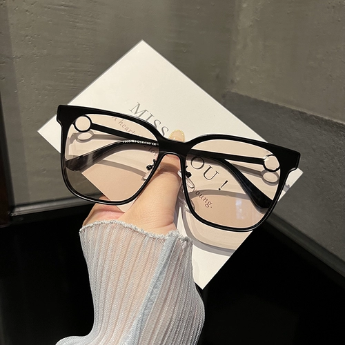 Металлические очки на солнечной энергии, ветрозащитный объектив, европейский стиль, по фигуре, популярно в интернете