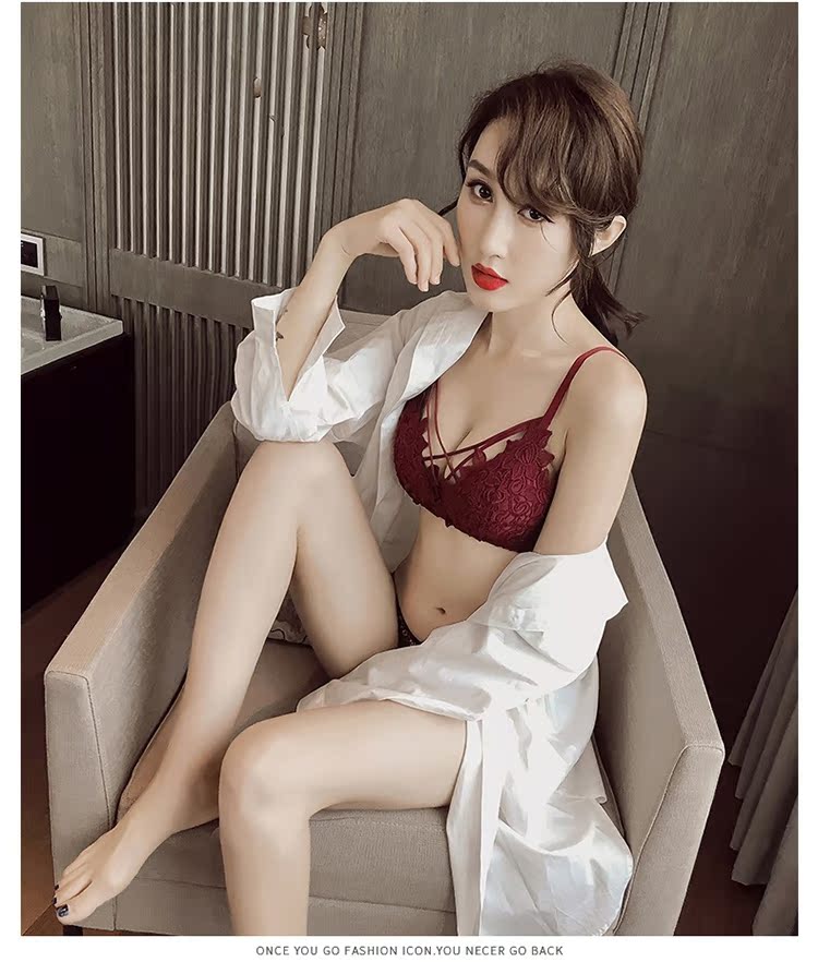 Đồ lót phù hợp với áo ngực nữ thu thập mà không có vòng thép mỏng phần sinh viên ren đen gợi cảm bVVMve5HYw lộ quần lót