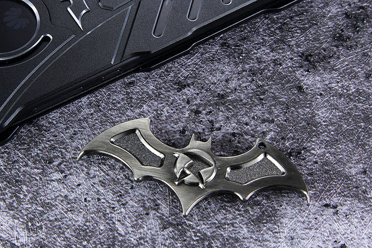 R-Just Batman Shockproof Aluminum Shell Metal Case with Custom Batarang Stent for Huawei P10 & Huawei P10 Plus