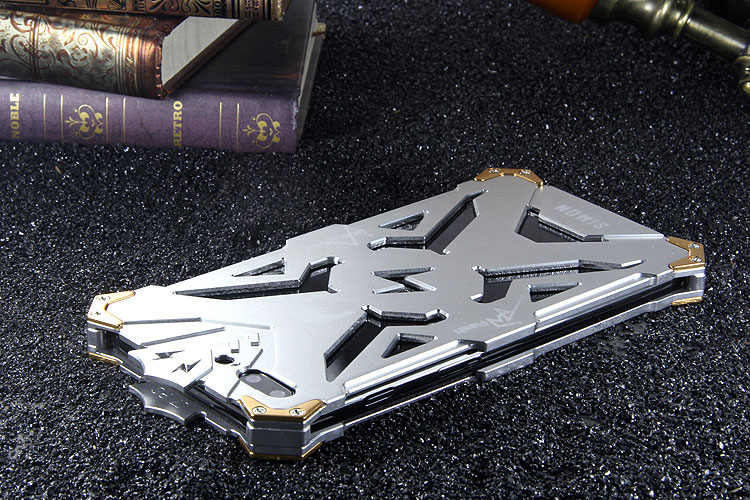 SIMON THOR Aviation Aluminum Alloy Shockproof Armor Metal Case Cover for Apple iPhone  7 Plus & iPhone 7
