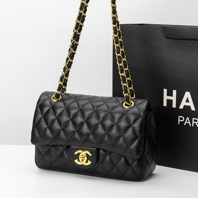 High-End and Elegant Genuine Leather Women's Bag 2026 New Fashion Single Shoulder Crossbody Bag with a High-End Feel, Quilted Chain Bag Wocf Bag High-End and Elegant Genuine Leather Women's Bag 2026 New Fashion Single Shoulder Crossbody Bag with a High-End Feel, Quilted Chain Bag Wocf Bag