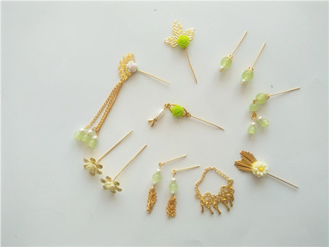 Trang phục cổ Barbie handmade tiara cặp tóc bông tai bước lắc tua tóc bước lắc đơn giản phụ kiện thiết lập phụ kiện cho búp bê