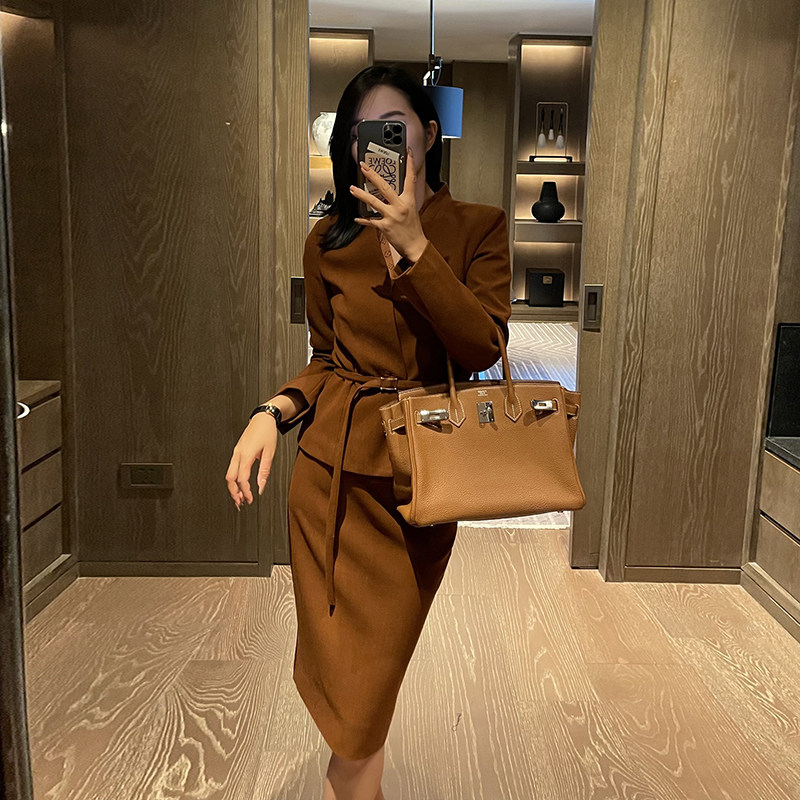 Hong Kong style women's early autumn fashion two-piece set of high-end royal sister suit skirt goddess Fan Yangpai