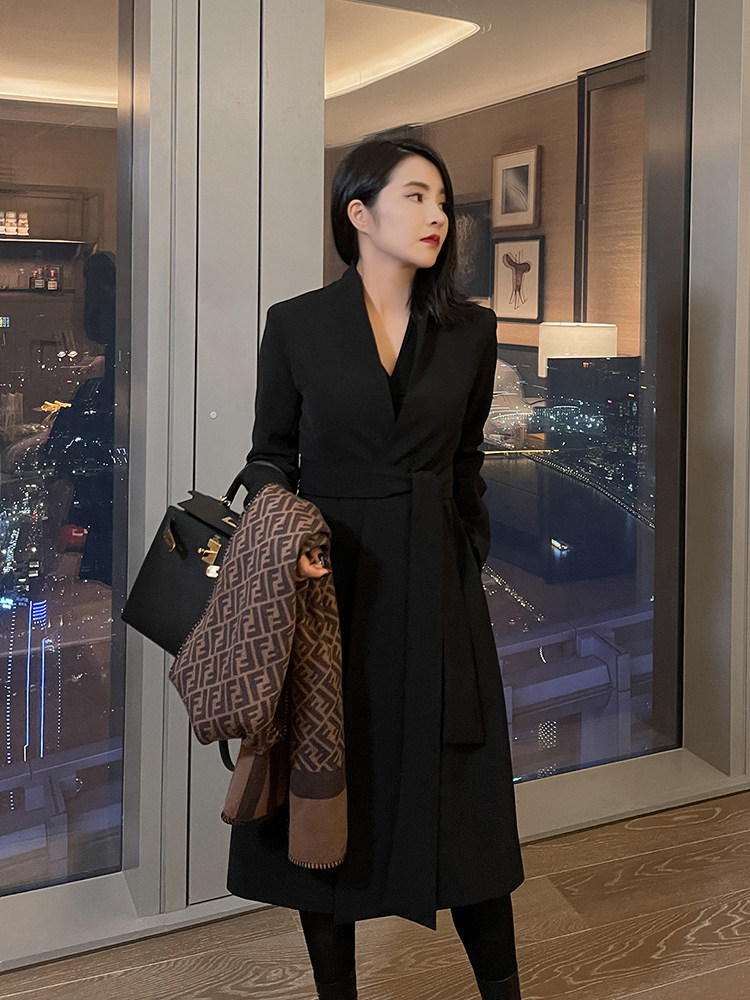 2021 Winter style Nicson Grand Cloisters Women's Long Edition Autumn Winter High Sensation Temperament The Goddess Van Little Subsuit The Jacket