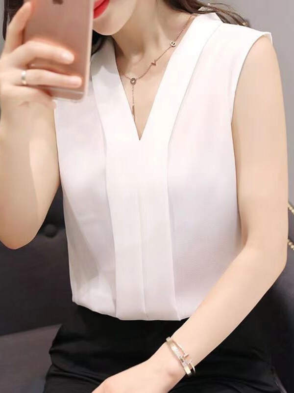 V-Neck Sleeveless Shirt for Women, New Spring/Summer Style, Suitable for Layering under a Suit, Cropped Sleeve Vest, Formal Wear, Flattering for Exams