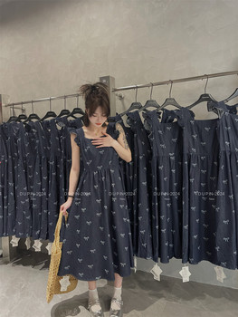 Dress Denim ກາງແຂນ Feifei ເປັນເອກະລັກທີ່ມີໂບໂບແອວສູງກະທັດຮັດຄົນອັບເດດ: ຄົນອັບເດດ: ແມ່ຍິງ Summer 2024