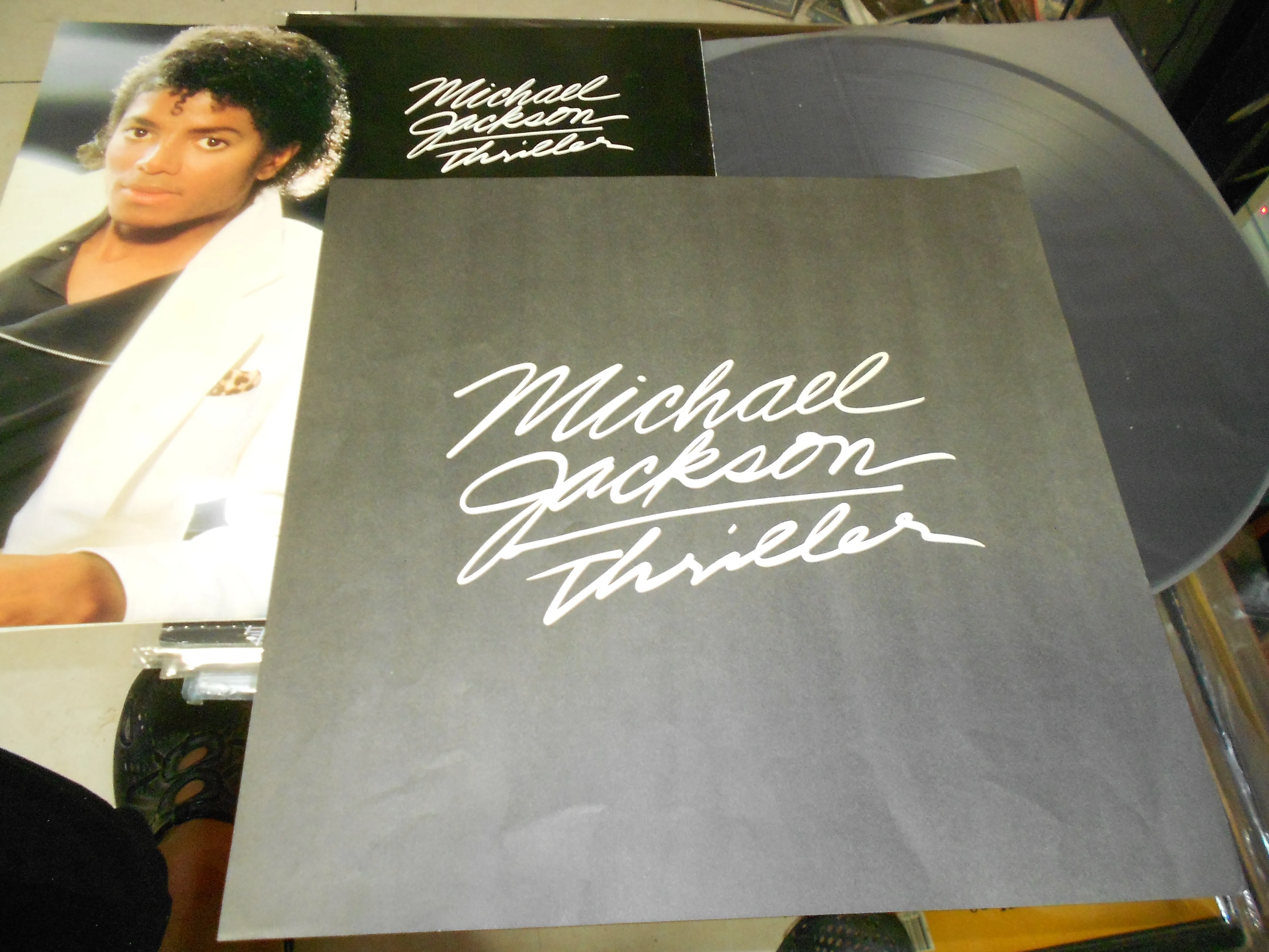 Michael Jackson Thriller's vinyl record LP first version