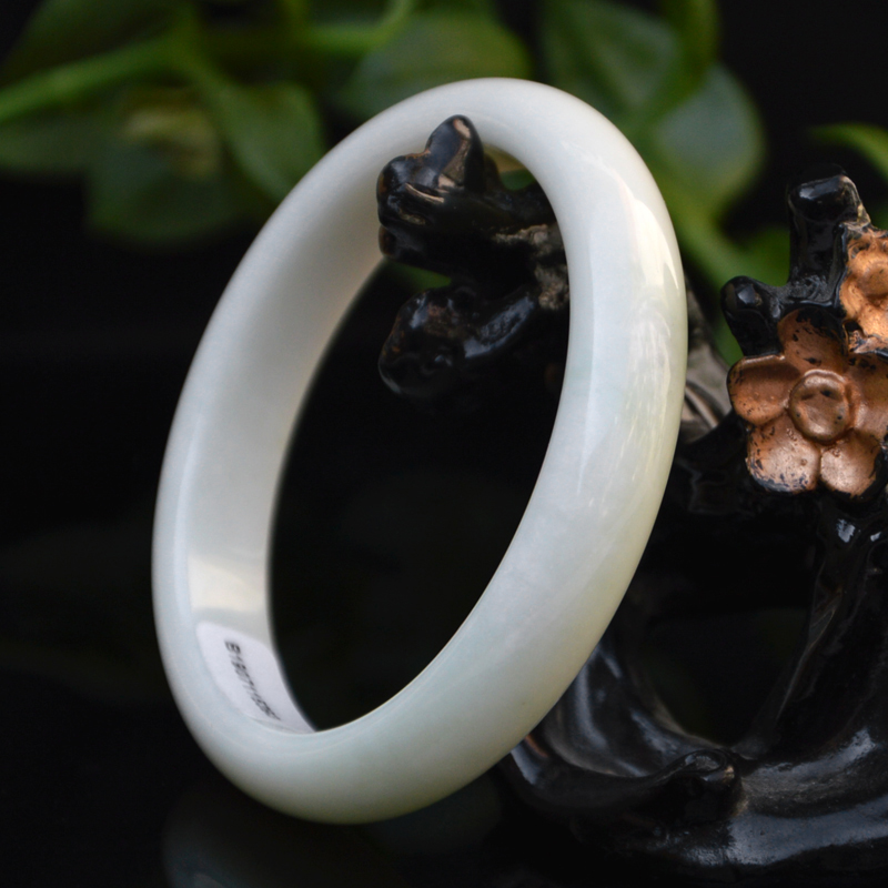 Natural Shaanxi Blue Fields Jade Bracelet Ivory White Live Jade Healthcare Jade Bracelet Old Pit Material Fidelity identification certificate