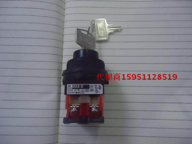 Japan's Fuji select switch AR30JR-2D11A originally loaded with Fuji button AR30JR-2D