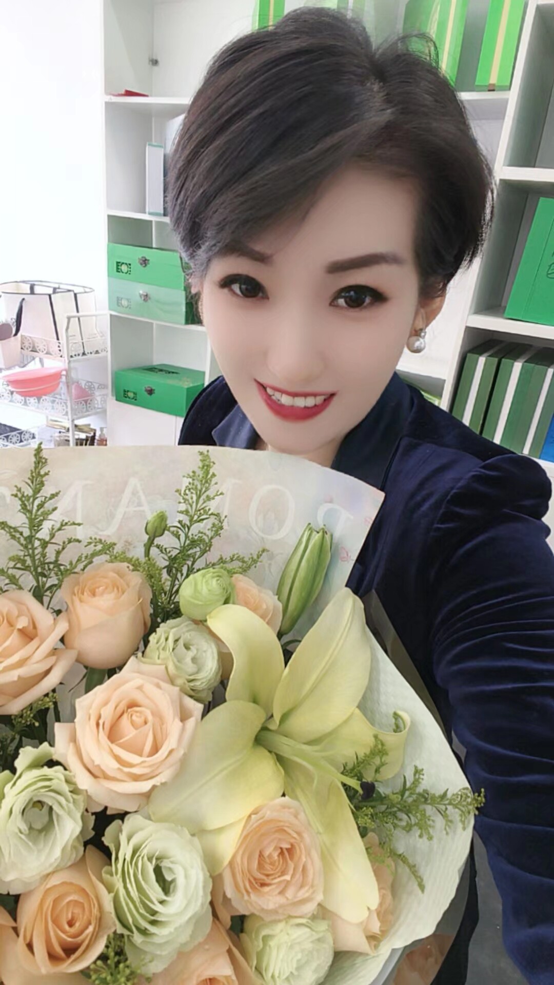 乐乐店铺钰见尼