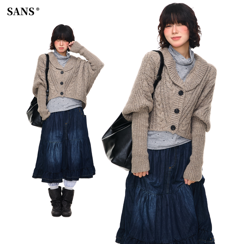 Sanowers American Retro Bat-Sleeve Cardigan Knitwear for Women in Autum Loose and Lazy Style Knitted Knitwear Short Top