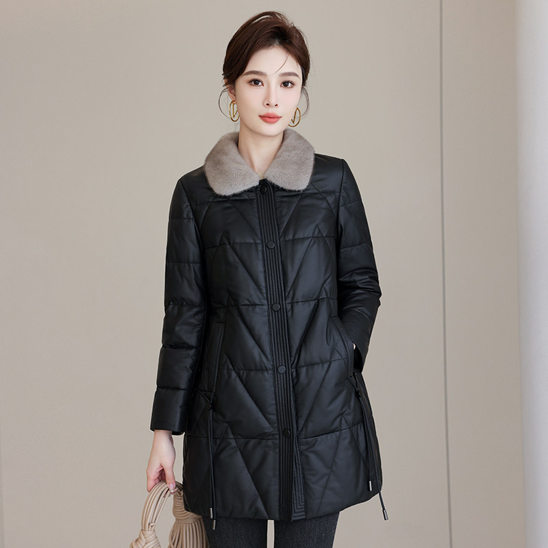 Real leather down jacket woman mid length 2023 Winter new water mink fur collar Mama sheep leather Outer cover Heinin fur coat-Taobao