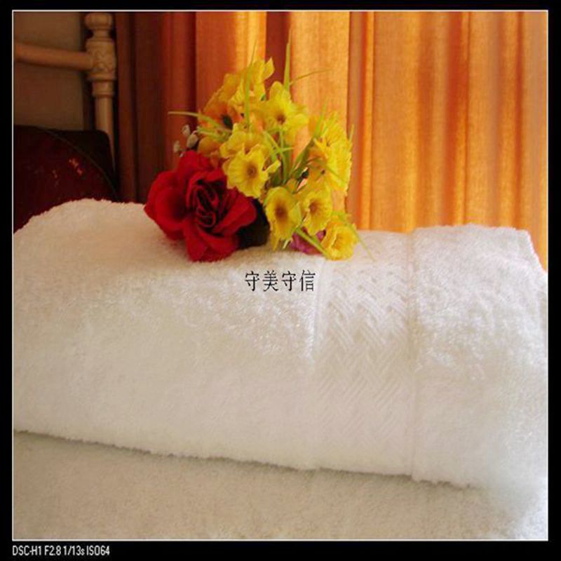 Five-star Hilton Hotel pure cotton thick terry bath towel white adult household absorbent soft and thick