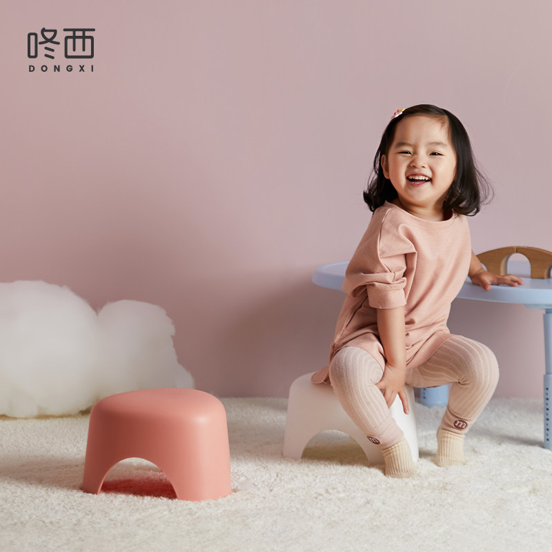 Small stool Home Stool Plastic Stool Nordic Home Living Room Stool Bathroom Bath cushion foot chair wearing shoes small bench