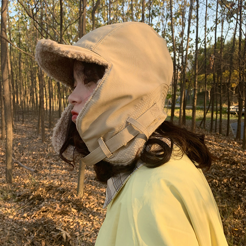 Cap Lei Feng cap autumn and winter female Han version of the new warm protective ear cap lamb wool anti-wind and windproof bike Northeast hat cold