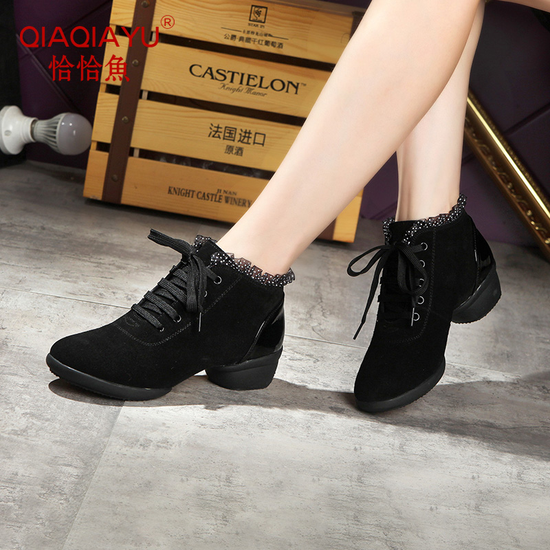 Chachaiyu leather dance shoes 2021 spring new cowhide square dance shoes dance shoes sailors dance modern dance