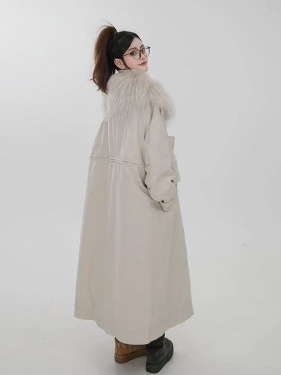 白色长款羽绒服女2025新款加厚保暖90白鸭绒可拆卸大毛领风衣外套