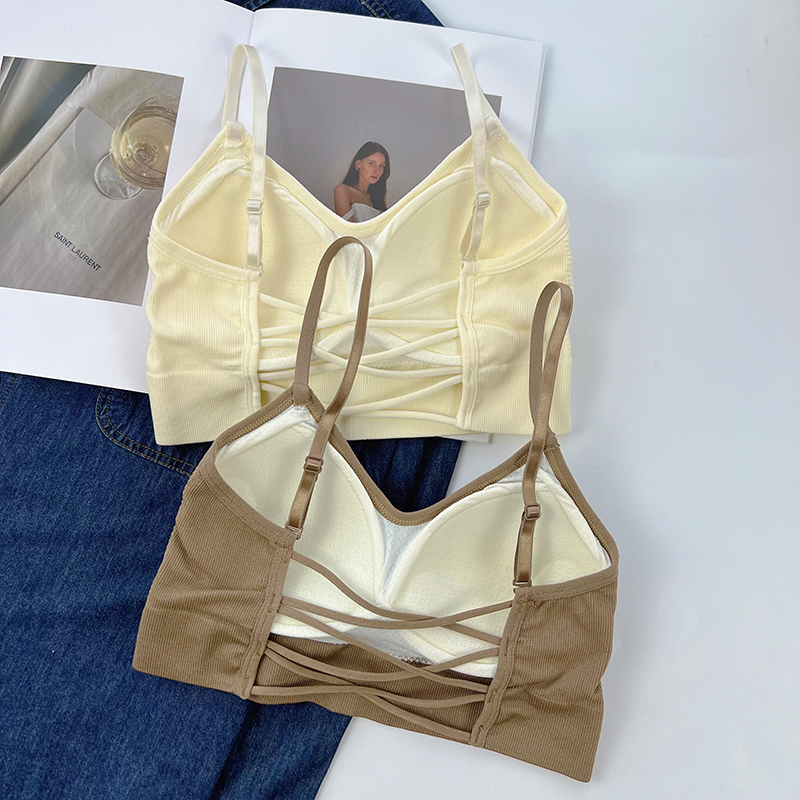 Integral cup small chest coalesch with back cross Beauty back smear Teenage Girl anti-walking light lingerie sling Nehitch student bra-Taobao