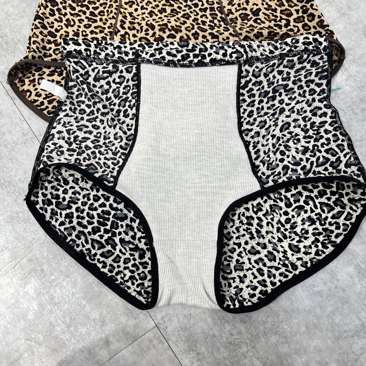 Шелковое мягкое дышащее быстросохнущее сексуальное белье для коррекции формы бедер, трусы, штаны, высокая талия 