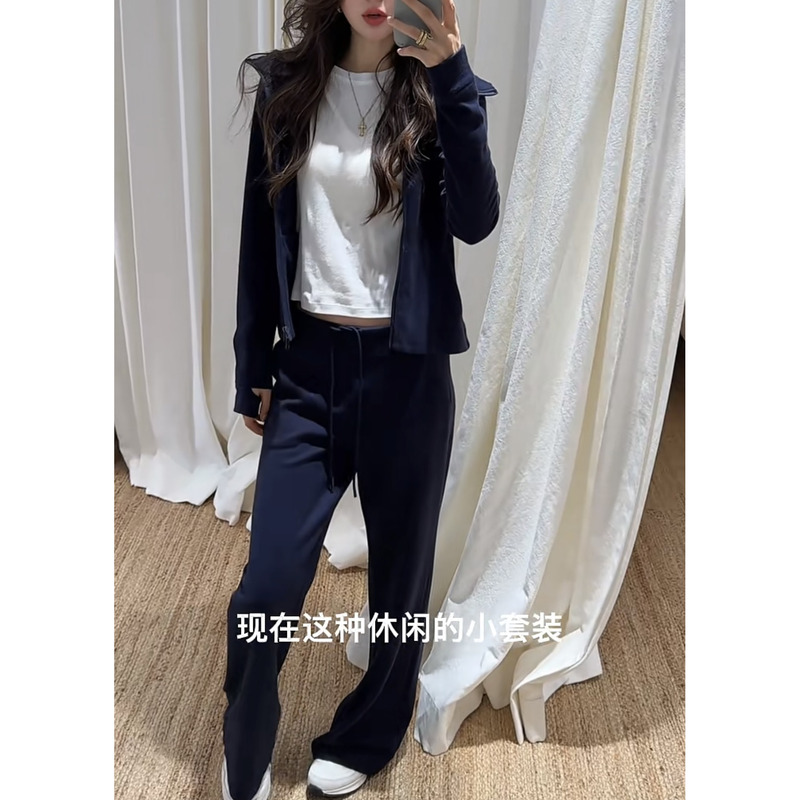 European Station 2026 Autumn/Winter New Collection Slim Fit Hooded Waist-Cinching Cardigan + Slightly Flared Slimming Straight-Leg Knit Pants Set