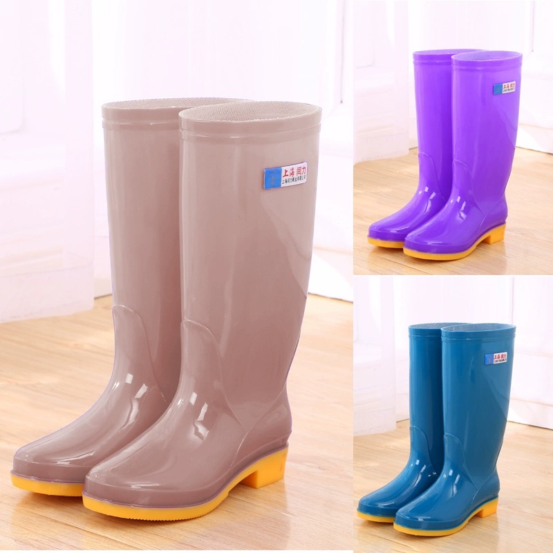 Giày đi mưa của phụ nữ ống cao nhà bếp không thấm nước giày ống dài cộng với nhung ấm áp làm việc bốn mùa thời trang chung giày đi mưa chống trượt - Rainshoes