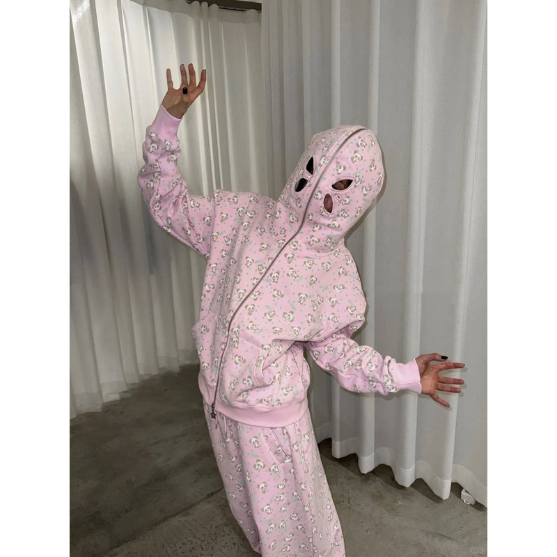 Pd's Greatest Work, Millennial Aesthetics, All-Over Print Red Panda Smoke Pink Fashion Week Zip-Up Hoodie 0044