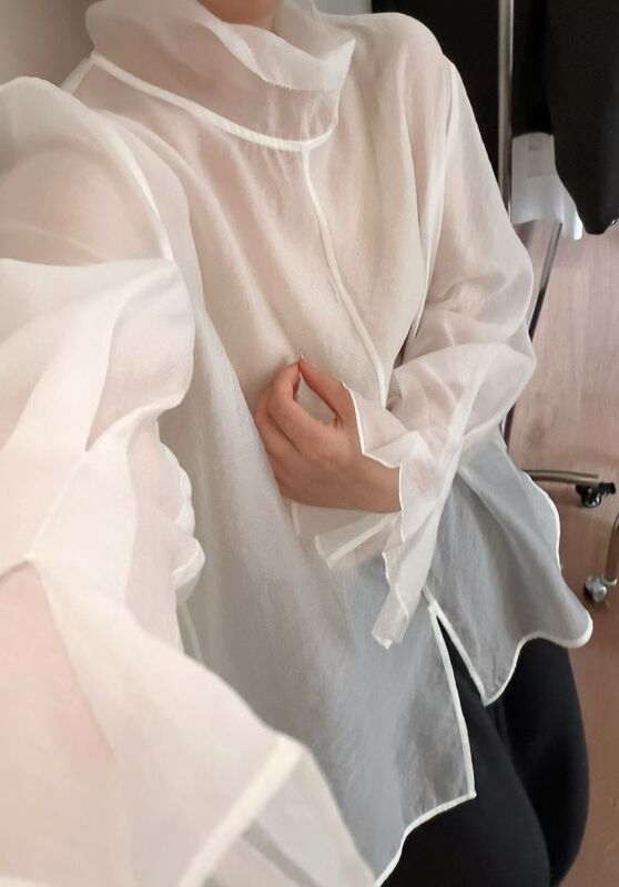 2026 New Style Artistic Versatile Base Shirt with a High-Neck Design