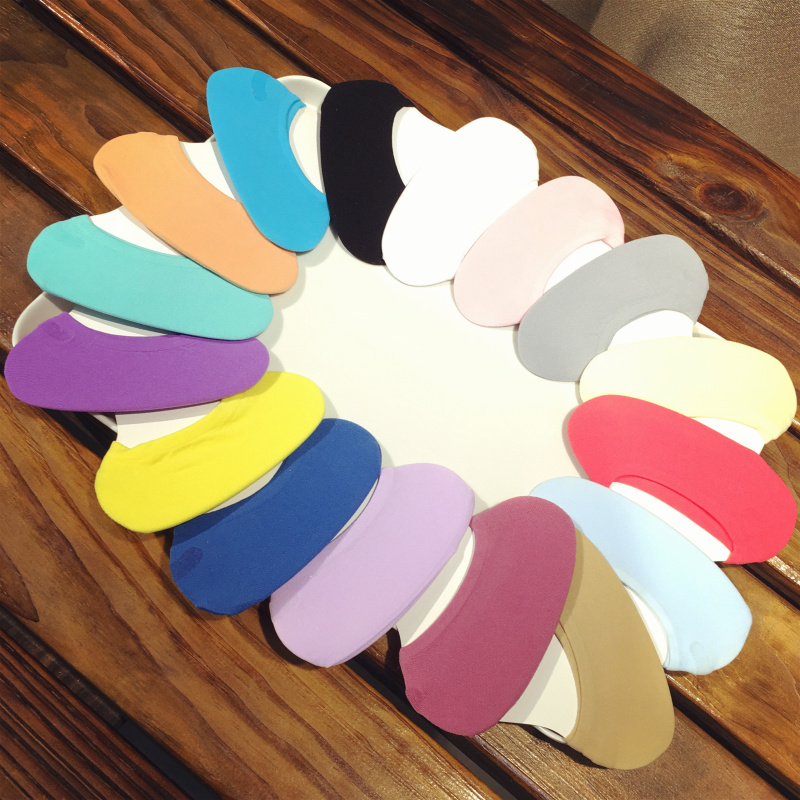 South Korean female non-slip Shallow Mouth Ship Socks Candy Color slim Invisible Magic Socks Student Short Silk Socks Socks Silicone Goose Down Socks