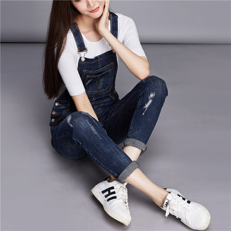 New Breaking Hole Cowboy Hug Bag Pants Woman 90% loose Han version Slim Jeans Slim Fit Pants Casual Little Leggings With Pants