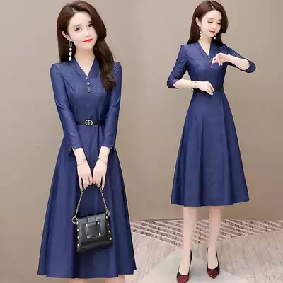 High-end high-end sense of dress, Mrs. age age mother temperament four or five ten years old wear 2021 Spring and Autumn new female