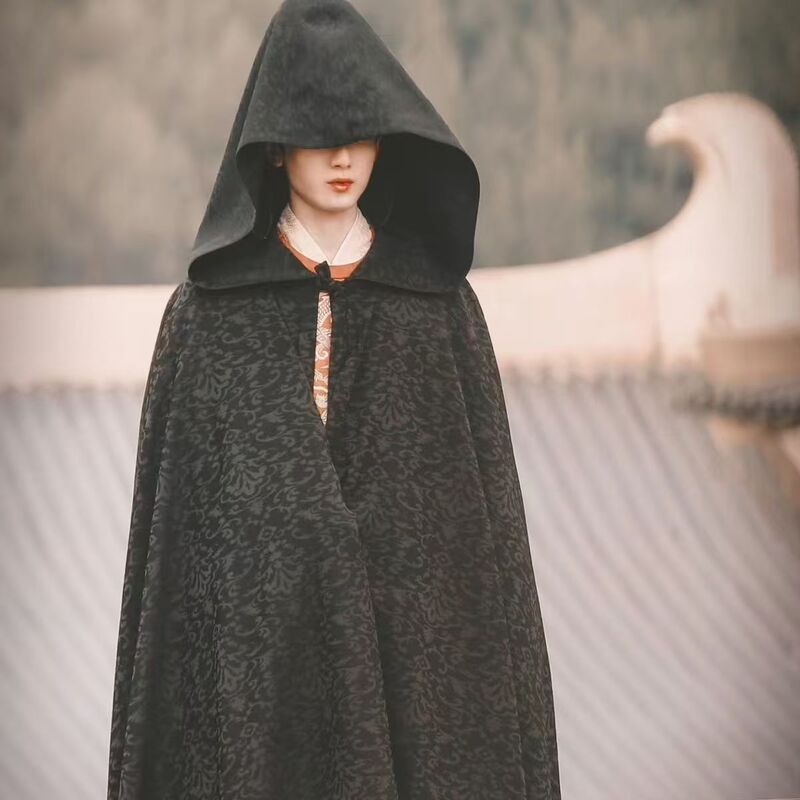 Cheng Yi Style Hooded Black Cape Long Robe Jacquard Hanfu Unisex High-End Chinese Ancient Style Spring and Autumn Photography