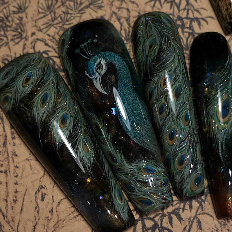 I Am a Mountain Spirit, and I Create Chinese-Style Hand-Painted Nail Art. "Peacock's Golden and Green Tail Reflects Its Own Beauty, and the Water's Waves Add to Its Radiance." I Am a Mountain Spirit, and I Create Chinese-Style Hand-Painted Nail Art. "Peacock's Golden and Green Tail Reflects Its Own Beauty, and the Water's Waves Add to Its Radiance."