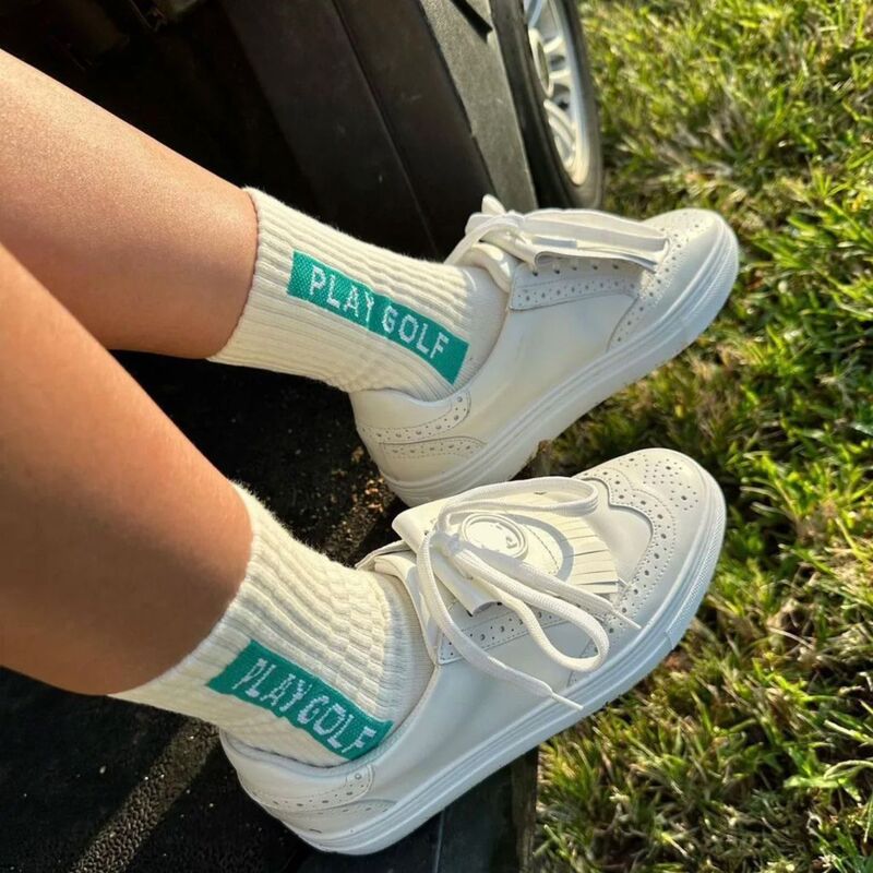 Korean Style Golf Shoes for Women, Calfskin Breathable Sneakers, Outdoor Sports Non-Slip White Shoes, Practice Shoes G4 Korean Style Golf Shoes for Women, Calfskin Breathable Sneakers, Outdoor Sports Non-Slip White Shoes, Practice Shoes G4