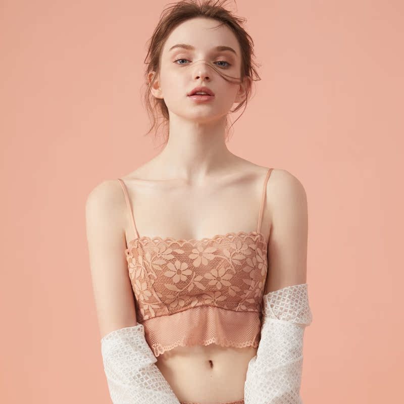 Ms. Vatican Capo tube top underwear lace beautiful back anti-light small chest base wrap chest vest thin section small suspenders
