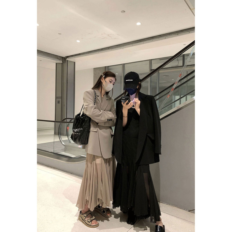 Plus Size Women's Blazer 2026 Spring and Autumn New Style for Chubby Women, Loose Design, Niche Casual Silhouette Suit